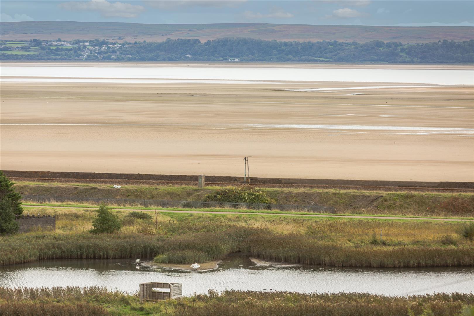 Myrtle Hill, Llanelli, SA15 4BH